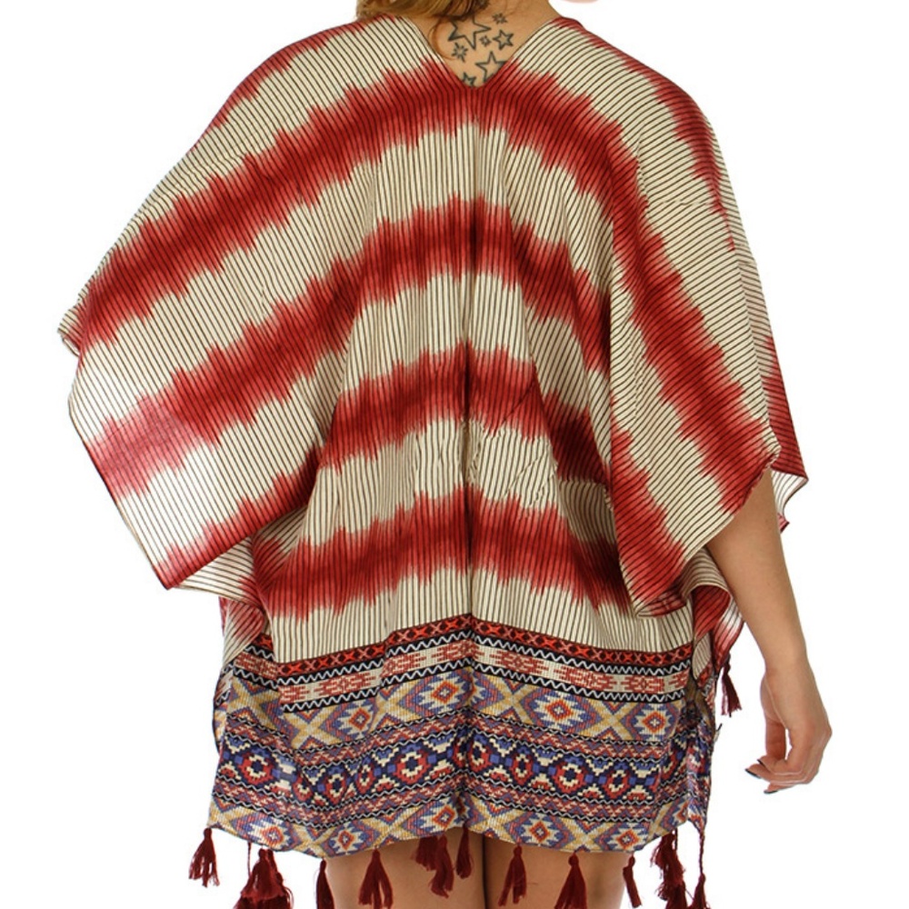Aztec Pattern Tassel Ruana Scarf Kimono - Picture 3 of 3